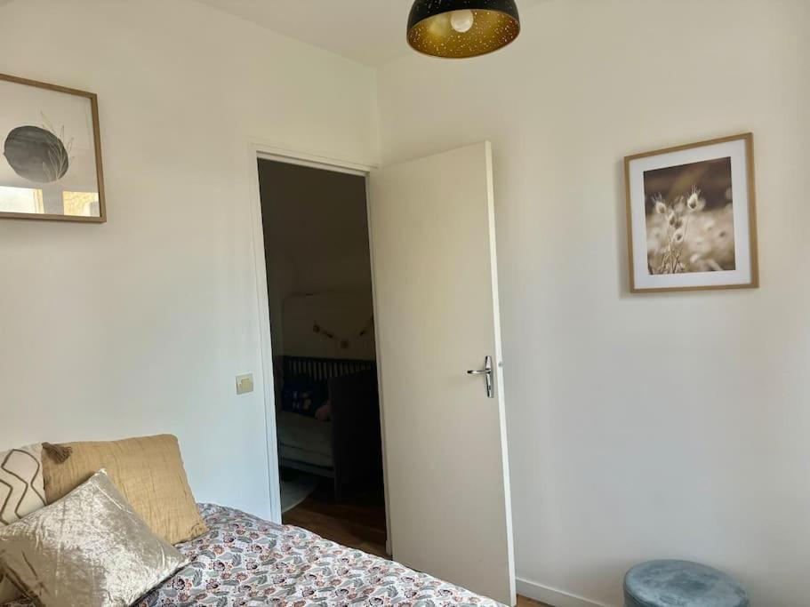 Cosy Maisonette Versailles Exteriör bild